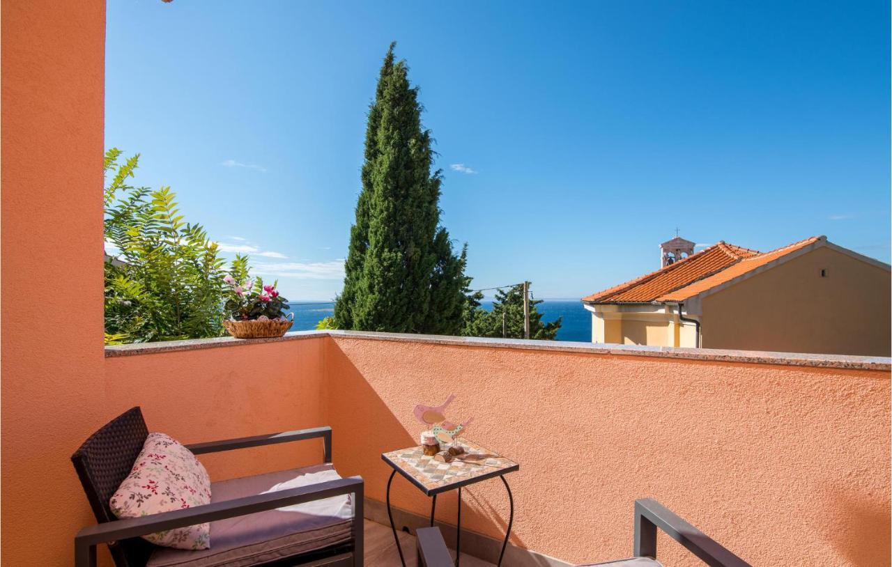 Beautiful Apartment In Stara Baska With Wifi Luaran gambar