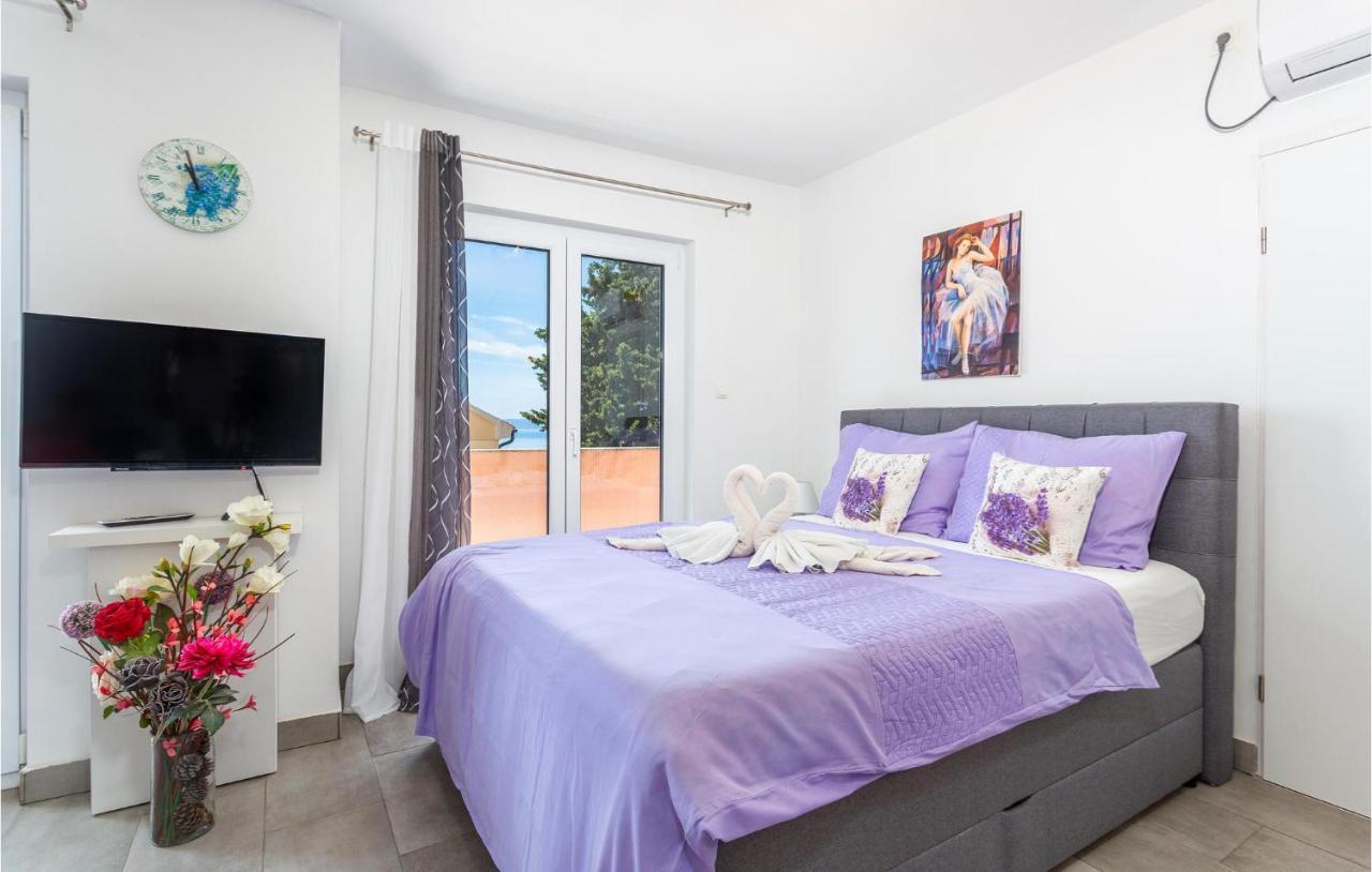 Beautiful Apartment In Stara Baska With Wifi Luaran gambar